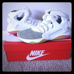 Nike Air Flight Huarache Ultra